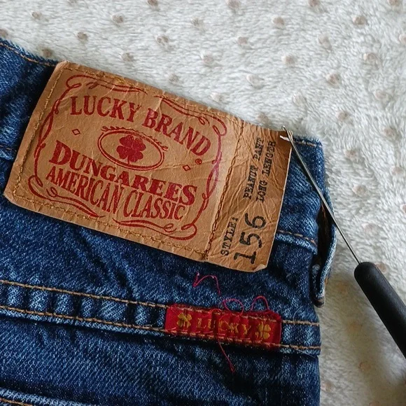 Vintage 90's Lucky Brand wideleg Jeans Size 4 dark wash - Picture 4 of 15
